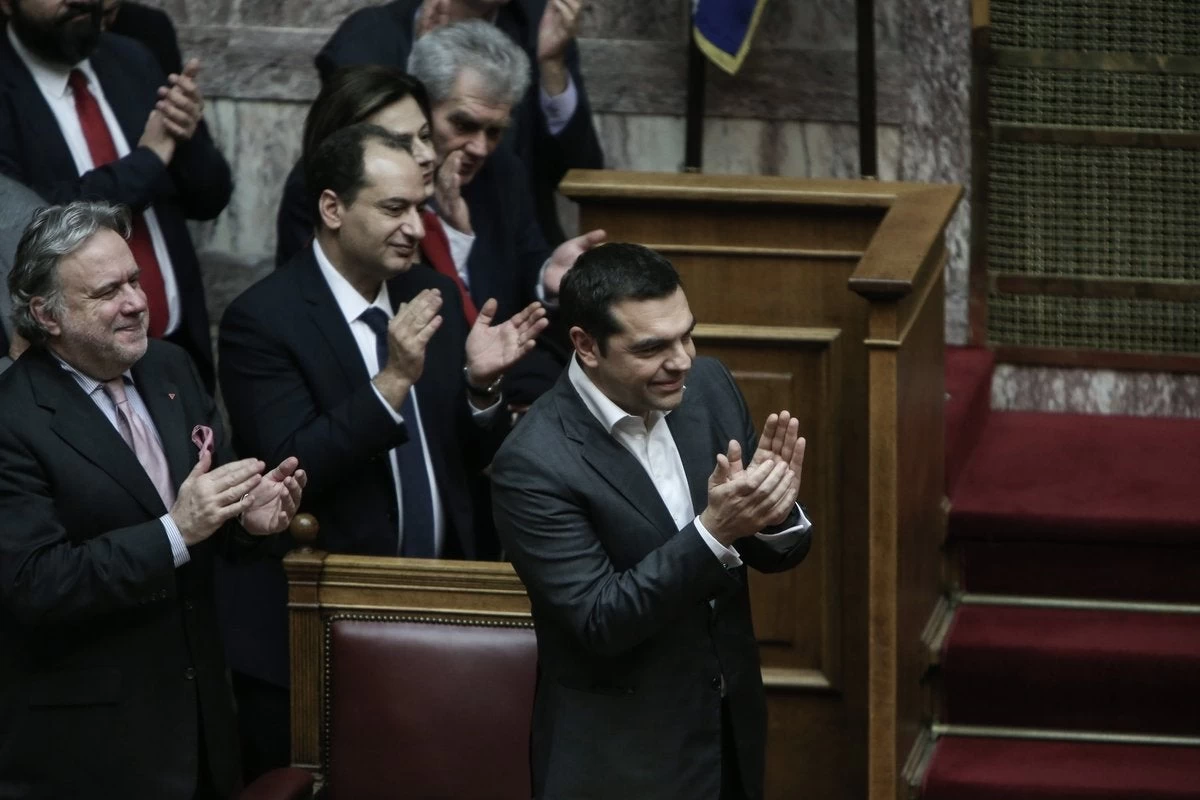 Τρέμουν την εθνική οργή: Έκτακτα μέτρα από την ΕΛ.ΑΣ – Ενίσχυση φρουράς των βουλευτών των «Πρεσπών»! – Οι πολίτες απροστάτευτοι